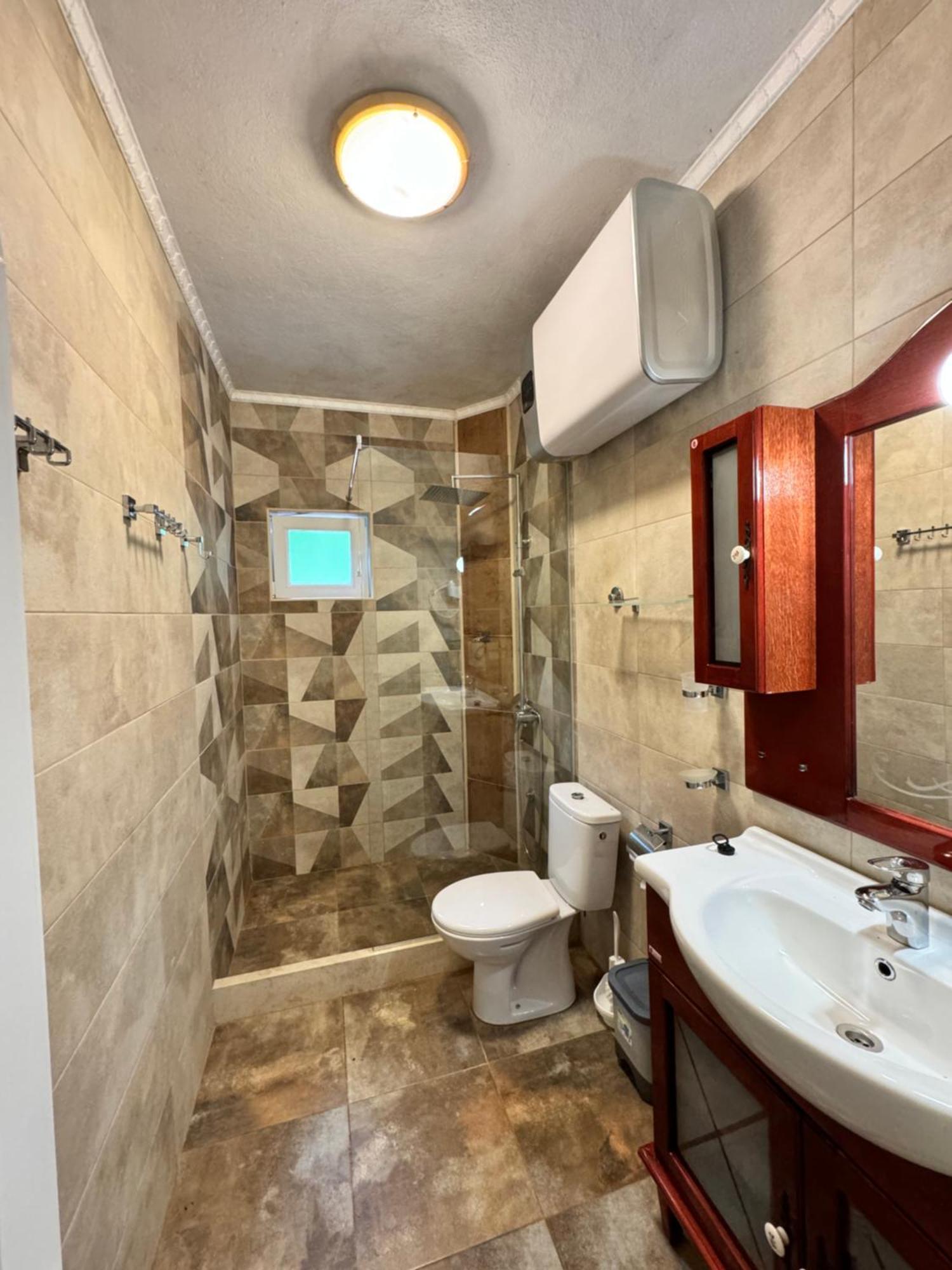 Carine Garden Apartment Risan Room photo