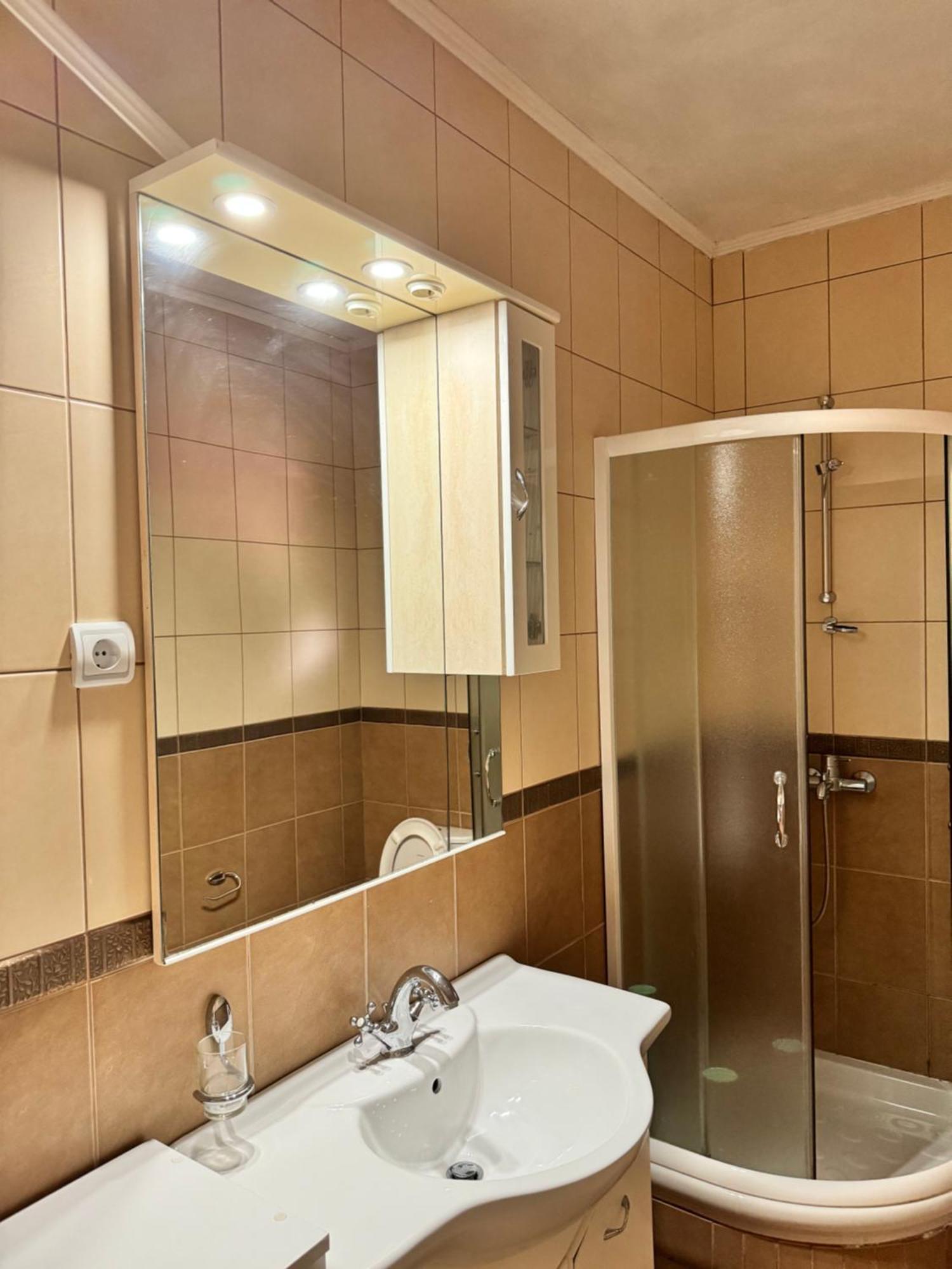 Carine Garden Apartment Risan Exterior photo