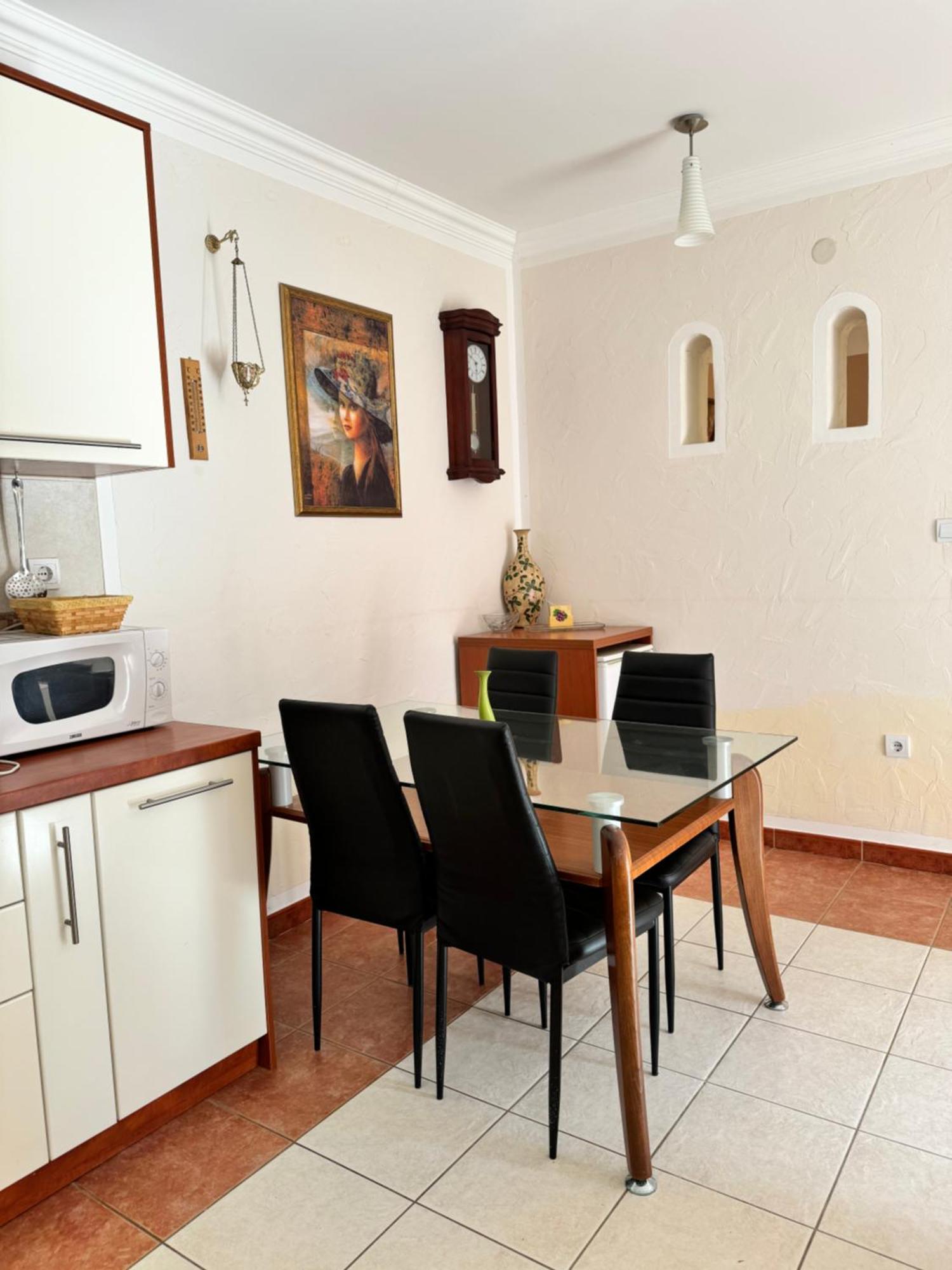Carine Garden Apartment Risan Exterior photo